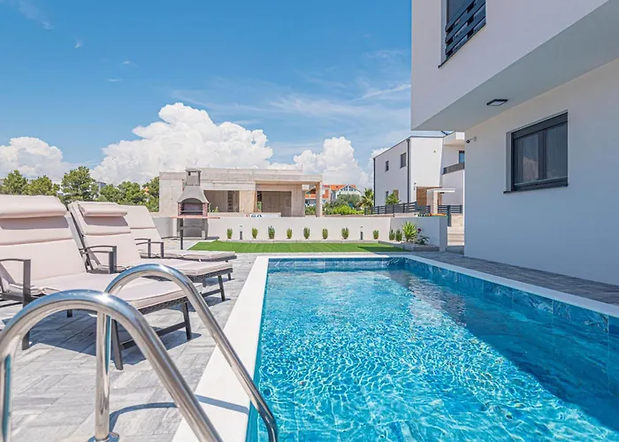 House With A Swimming Pool - 21991 * Vodice